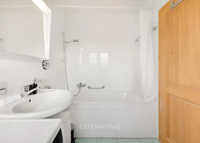 Alpine Sunset L Attique L Golf L By Cosyhome Appartamento